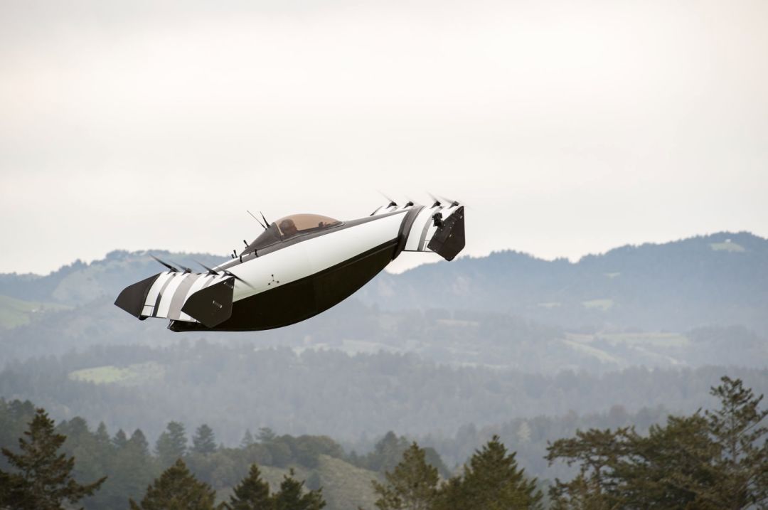 拉里·佩奇认为个人电动飞行器比传统汽车更安全