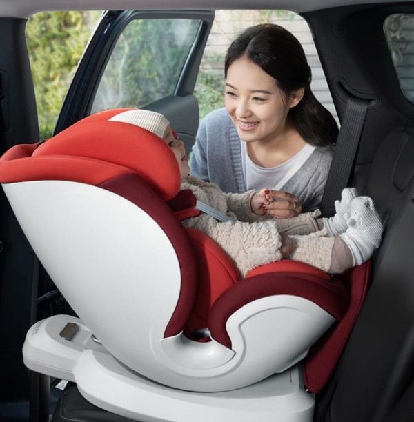 qborn012岁旋转儿童安全座椅上架小米有品1399元