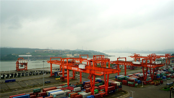 一撇一捺看发展：12省16城100企 揭秘中国高质量发