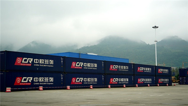 一撇一捺看发展：12省16城100企 揭秘中国高质量发