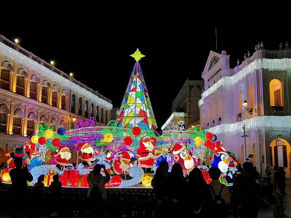  今年的澳门灯光节 拍摄：陈宪声