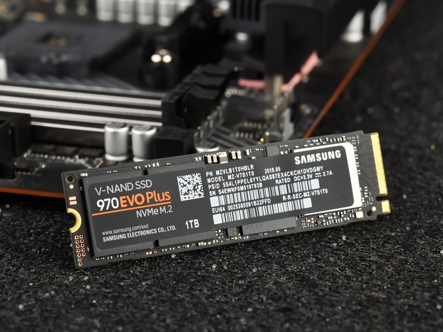 ssd的原理_小容量ssd搭机械硬盘 固态硬盘最实惠方案