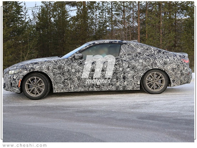 宝马全新4系轿跑路试谍照 搭2.0T引擎4座布局