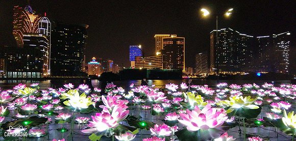  今年的澳门灯光节 拍摄：陈宪声