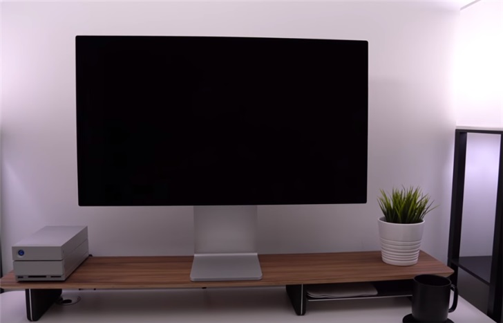 苹果4万元Pro Display XDR显示器开箱,外媒称其不贵