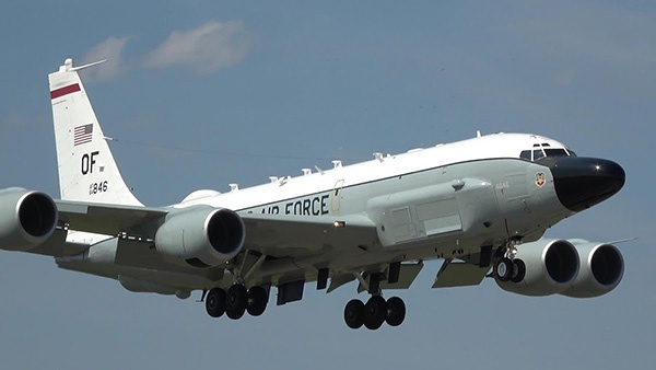 RC-135W“聯(lián)合鉚釘”偵察機(jī)