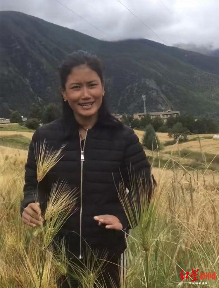  ↑卓姆通过短视频推广家乡稻城（视频截图）