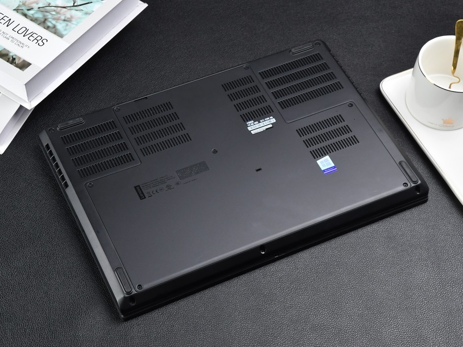 thinkpadp53,thinkpadp73 专业移动图形工作站 thinkpad p53图赏