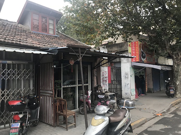 上海“七个小矮人”地块签约生效 明年将完成旧