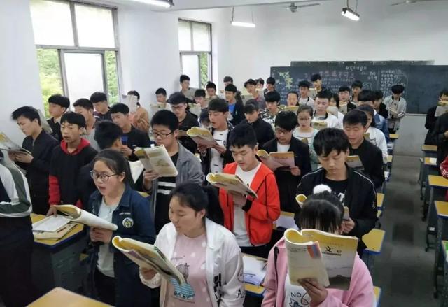 为什么要求学生每天都跑操？衡水中学首度揭秘