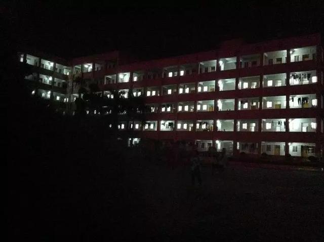 为什么要求学生每天都跑操？衡水中学首度揭秘