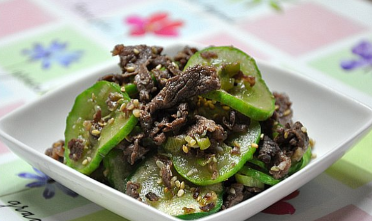 资料图:炒牛肉(naver 博客)