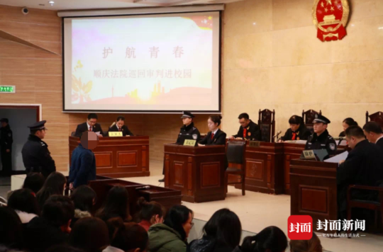 三名大学生被骗后不甘心 投身"校园贷"向他人
