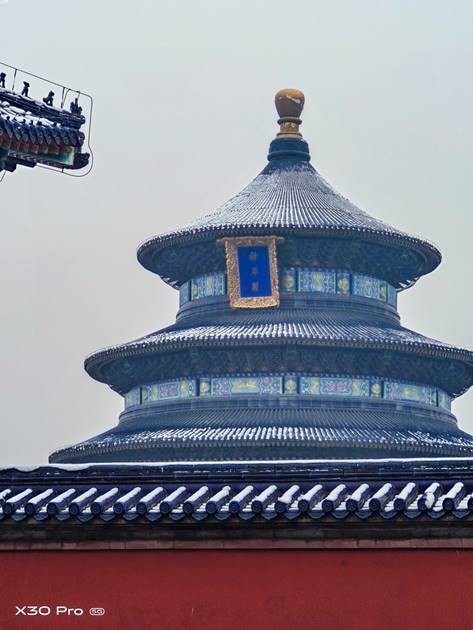 用vivo X30 Pro手机的长焦镜头带你看雪后的天坛