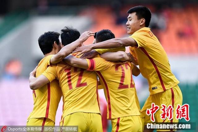 国足战胜了中国香港队挽回了一点颜面。 Osports 图