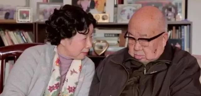 我能想到最浪漫的事：97岁院士为妻写65年情诗