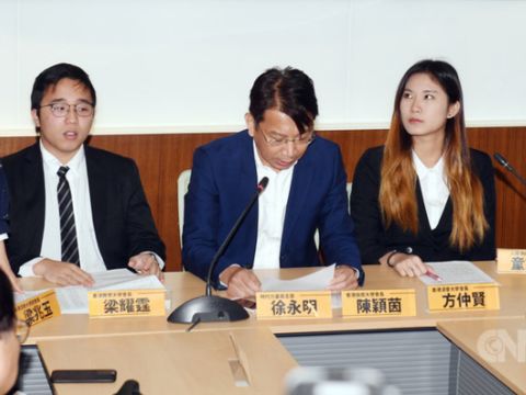 乱港分子再赴台"求助" 蔡英文连"口头支持"