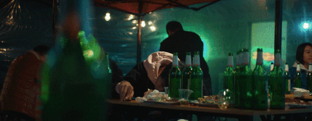 看见与被看见夜间工作者也怕黑