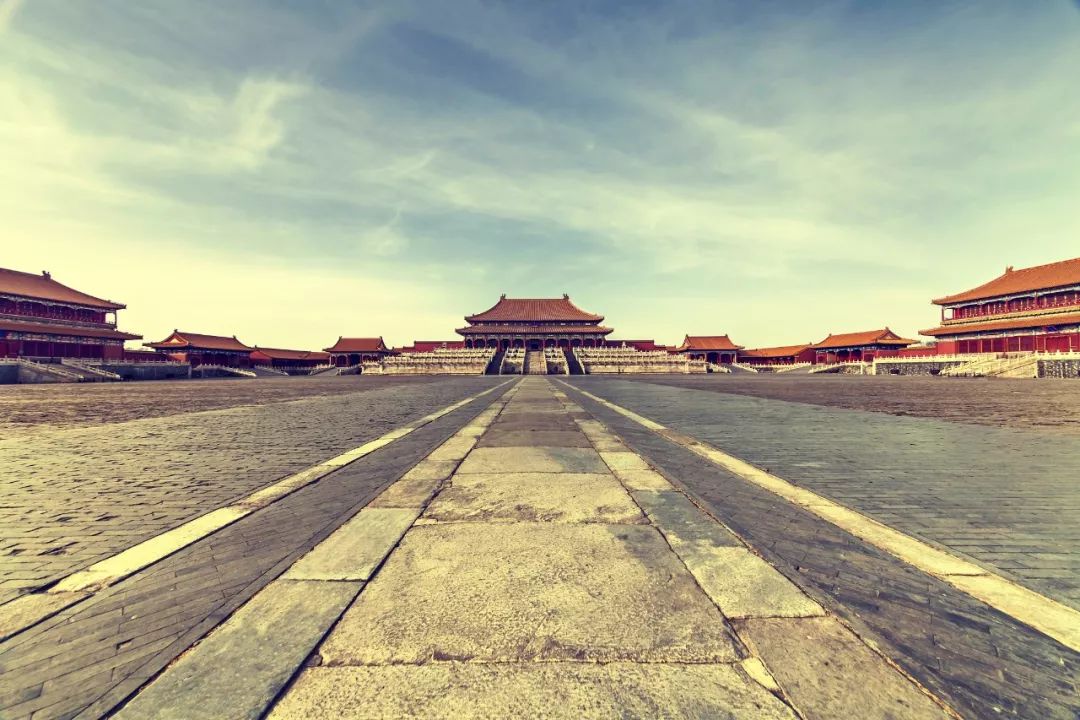 叫“金砖”不为过 故宫地砖能否承受机动车之重