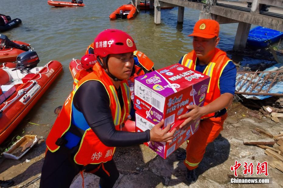 朗朗 李云迪-乐鱼app(leyu)官方网站-乐鱼官网