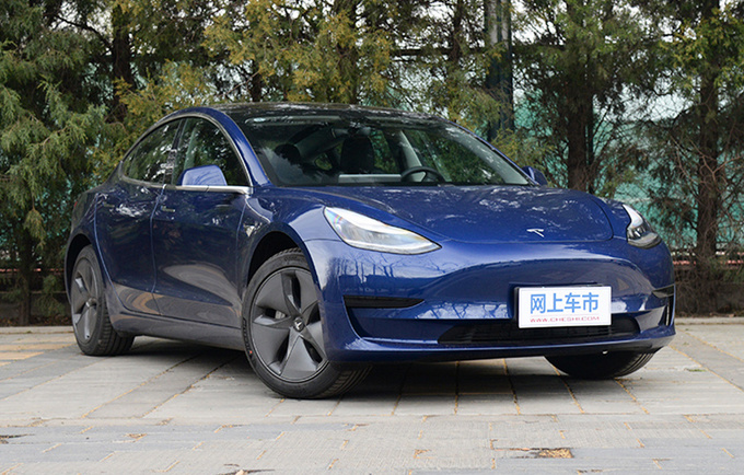 特斯拉MODEL 3四驱长续航版曝光 预计年内上市