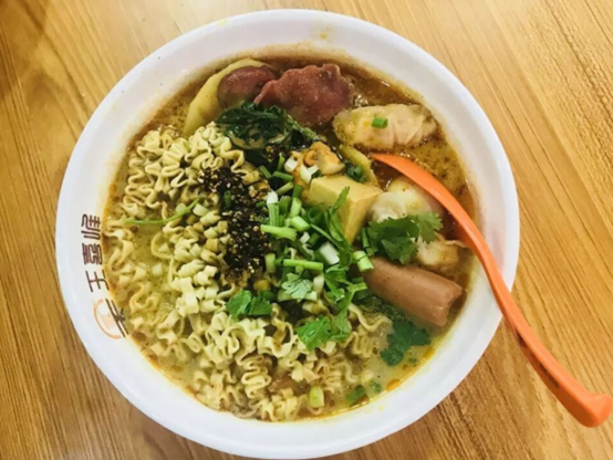 pick湖工大!一篇文章告诉你学校食堂有多好吃?