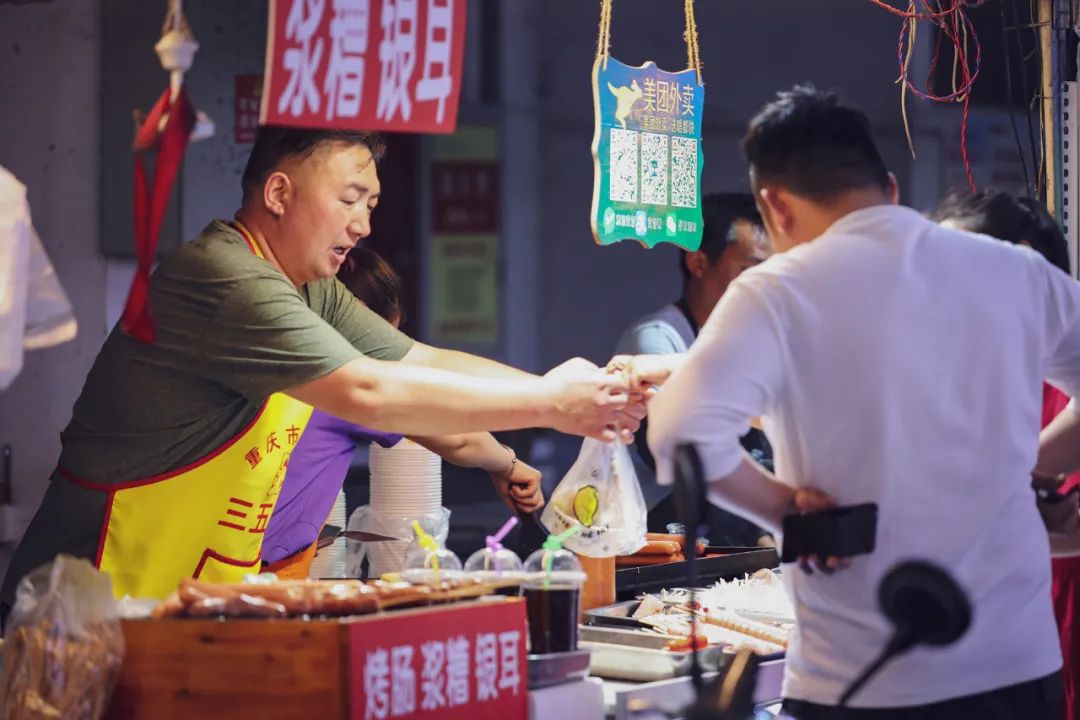 传传家的摄影师|小小胶片,涂抹世间万般颜色(。・ω・。)ノ