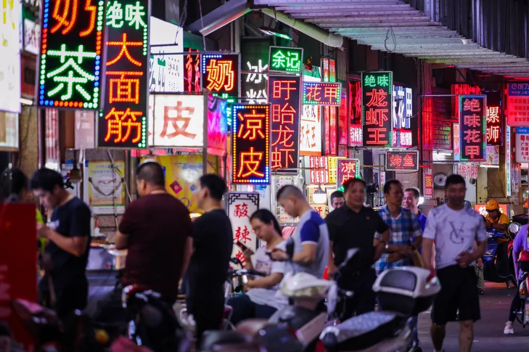 传传家的摄影师|小小胶片,涂抹世间万般颜色(。・ω・。)ノ