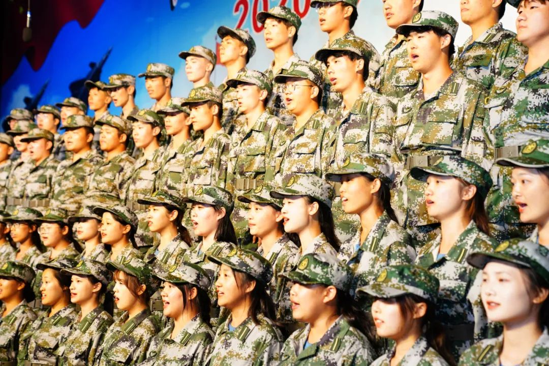 青春!立正!看谁是2020年师大“最飒连队”,快来pick吧!