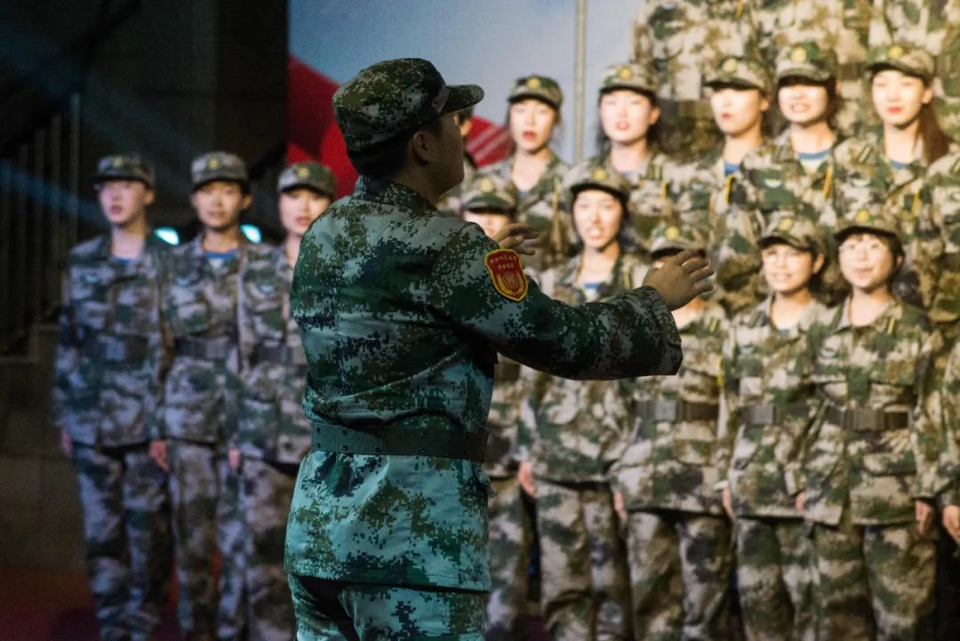 青春!立正!看谁是2020年师大“最飒连队”,快来pick吧!