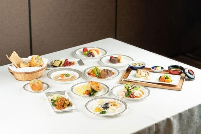 新加坡航空巨无霸客机变身餐厅 30分钟预订一空