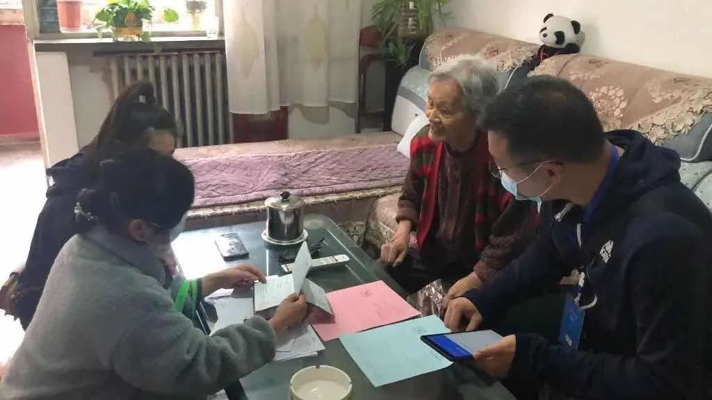 在人口普查工作期间有_人口普查工作照片(2)