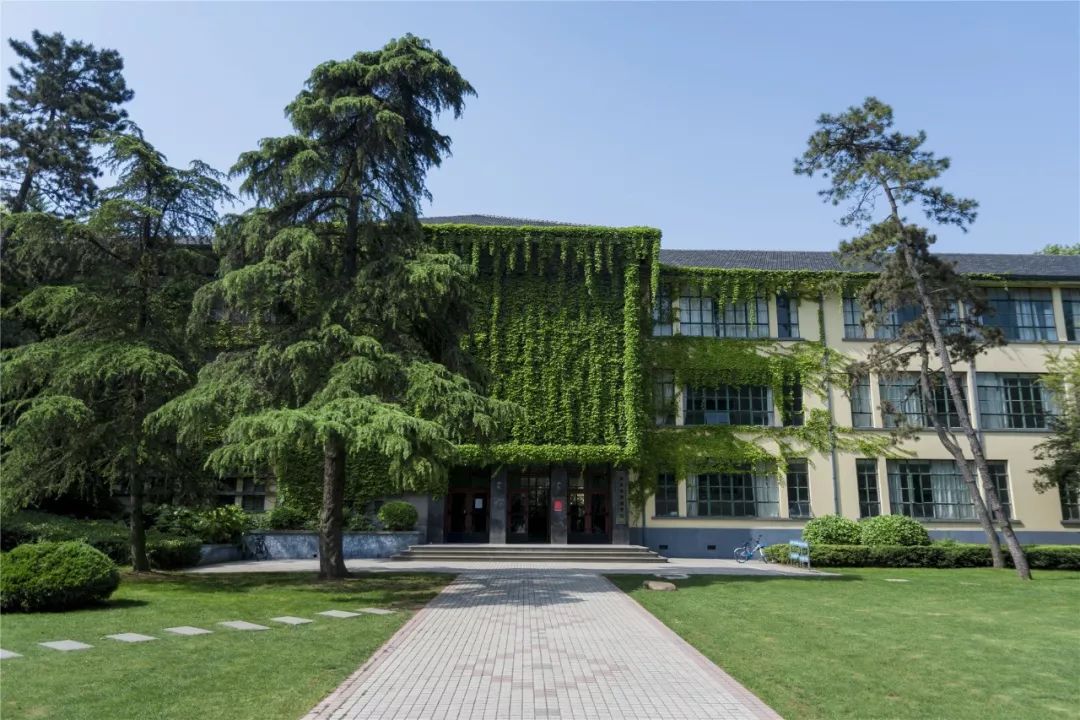 招聘公告 | 河海大学2020年公开招聘留学生专职辅导员公告