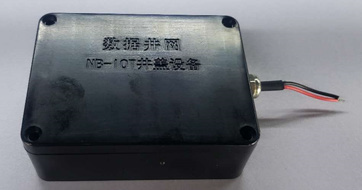 图3 智能井盖设备外观