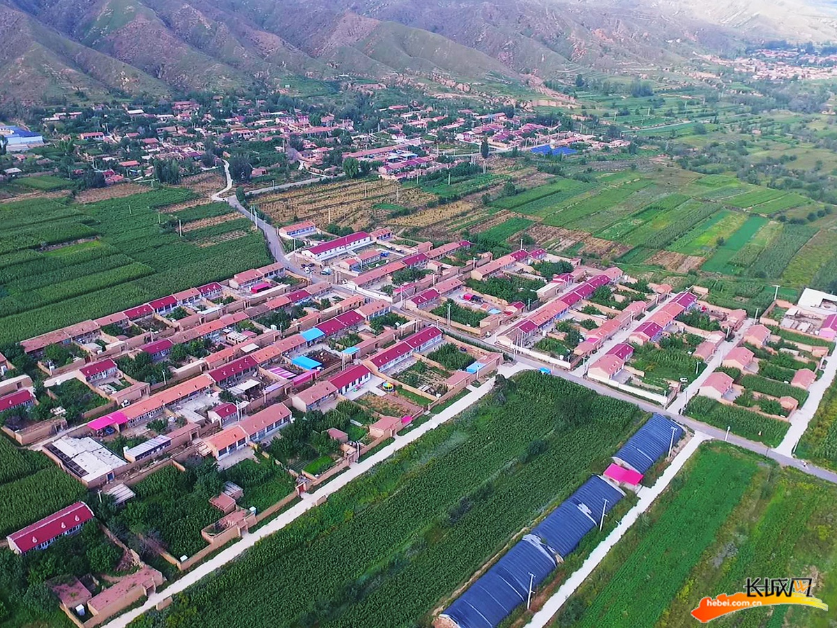 武宣三里镇台村辖区人口 面积_武宣三里镇中心校图片