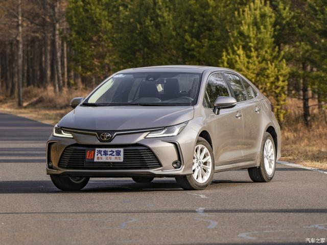 国内家轿“三巨头”,卡罗拉、轩逸、朗逸谁的性价比高?