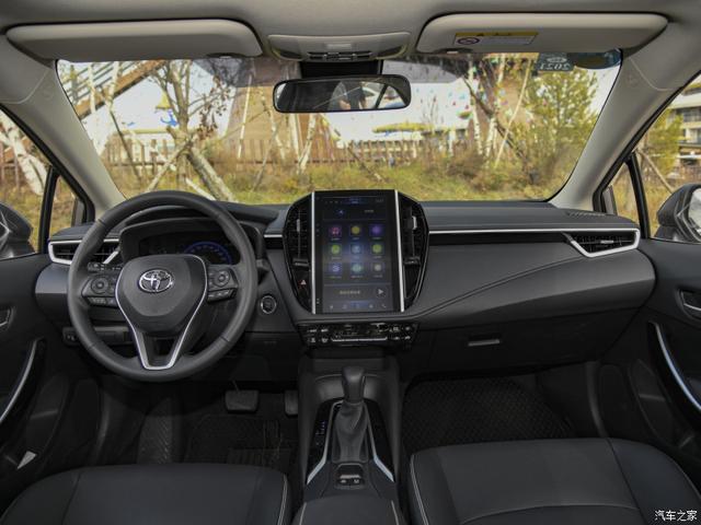 国内家轿“三巨头”,卡罗拉、轩逸、朗逸谁的性价比高?