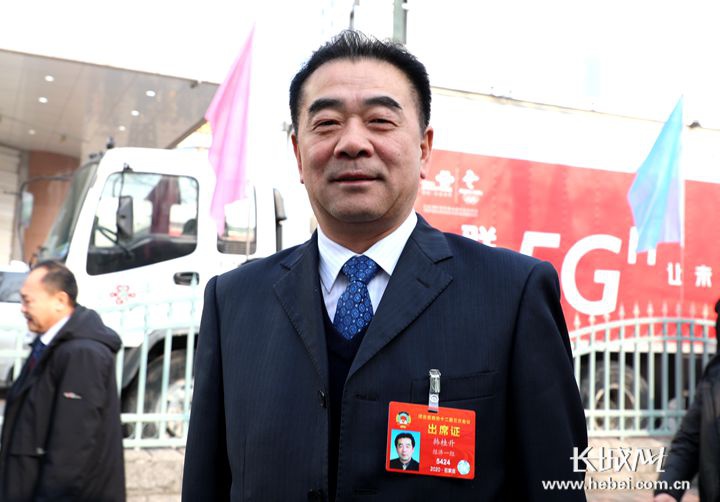 河北省政协委员、北京现代沧州分公司厂长韩桂升。长城新媒体记者 烟成群 摄