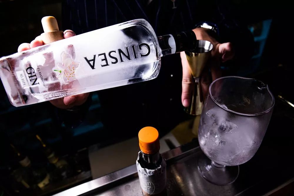 从不被理解到创立品牌，南宁这个酒吧打破了传统