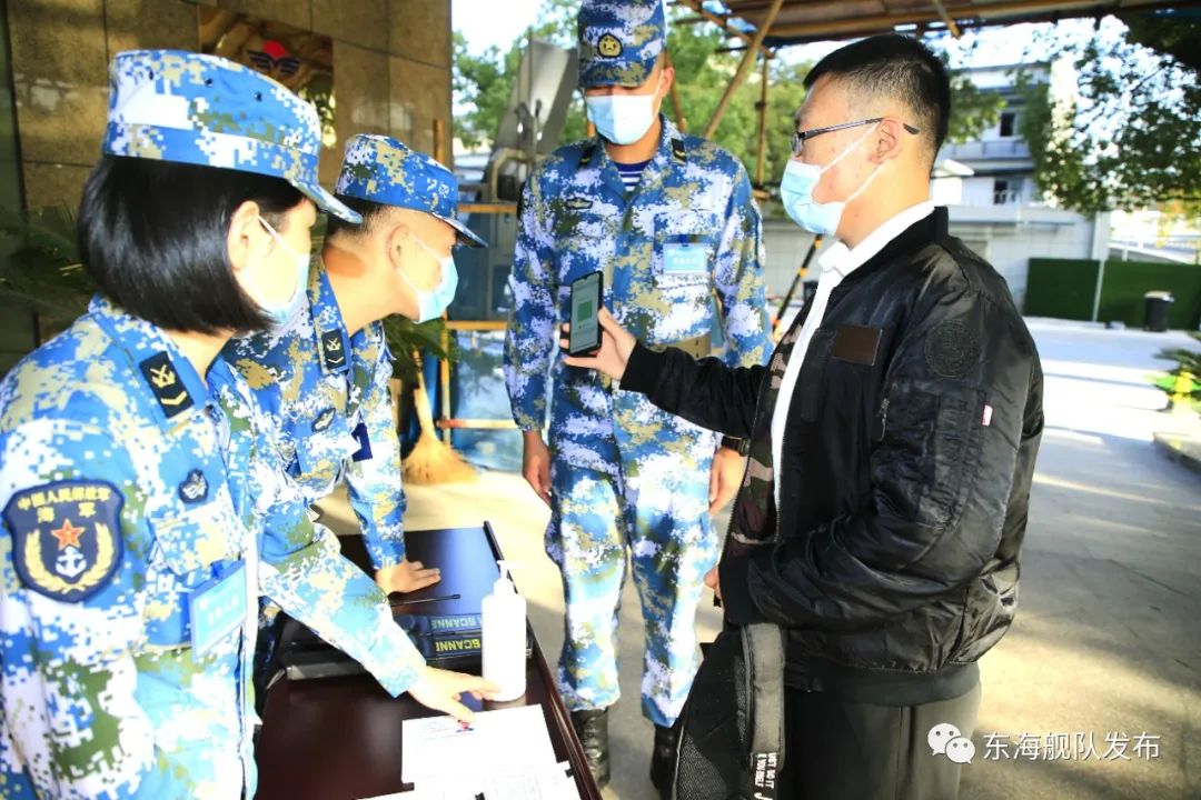 东部战区海军圆满完成2020年面向社会公开招考文职人员面试工作