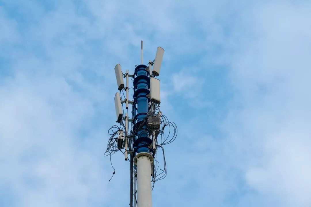 ＂全国文明村＂遭运营商暴力断网 当地通管办这