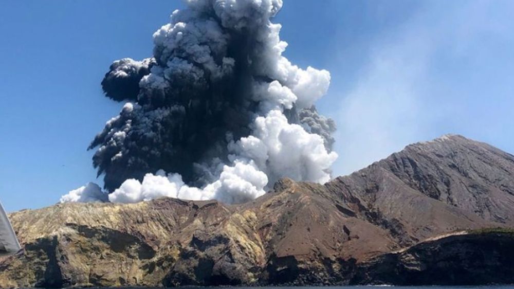 新西兰怀特岛火山喷发死亡人数上升至18人