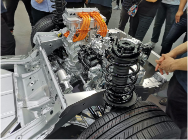 图，理想ONE底盘