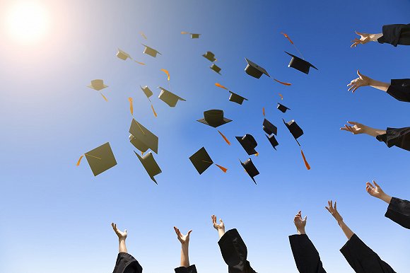 炮灰人口_末世重生炮灰逆袭图片(3)