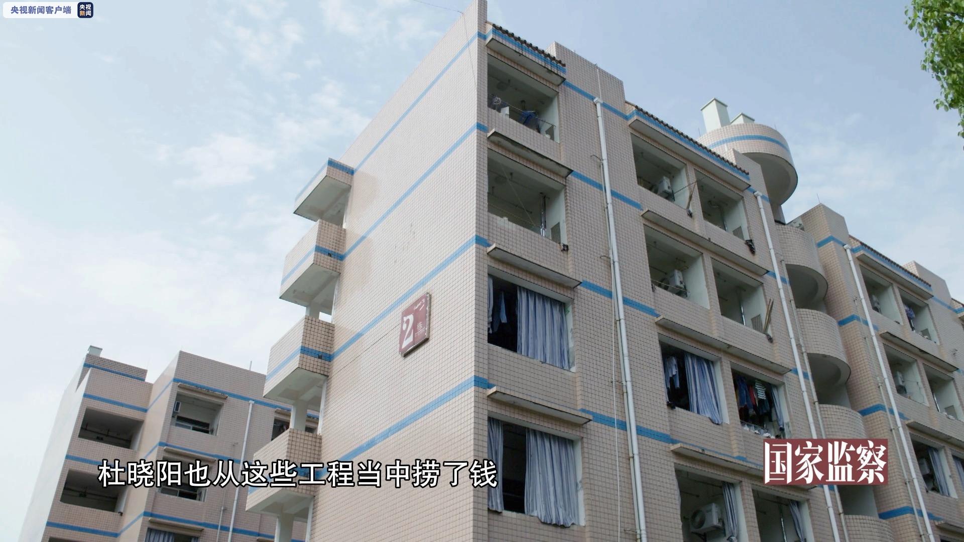 医院潜规则覆盖各个科室 校长把贫困生当捞钱工