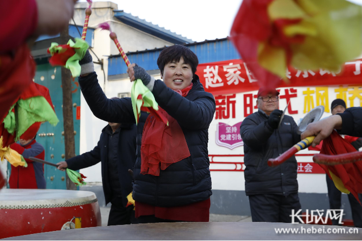 桃城区赵家圈镇:文化惠民照亮百姓幸福生活。吕明会 供图