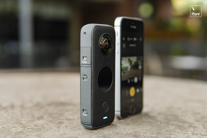 insta360全景相机哪个好 0dd9-kcpxnww1495070.jpg