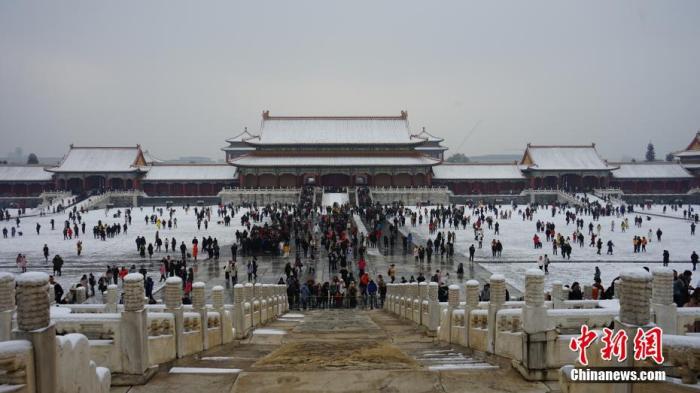 资料图：雪后的故宫。乔丹 摄