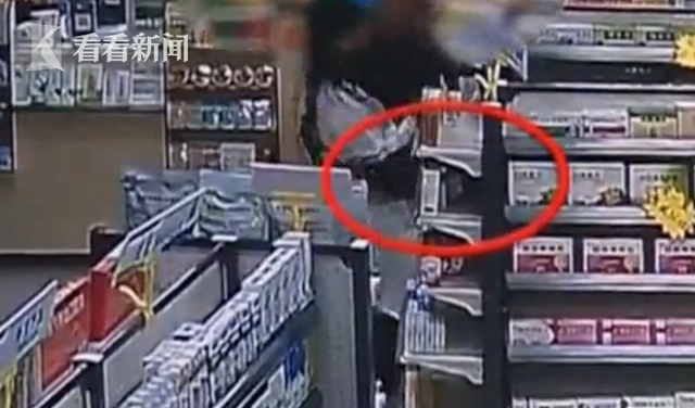 男子踩点猥亵女店员被拘10日 家属：他心理不正