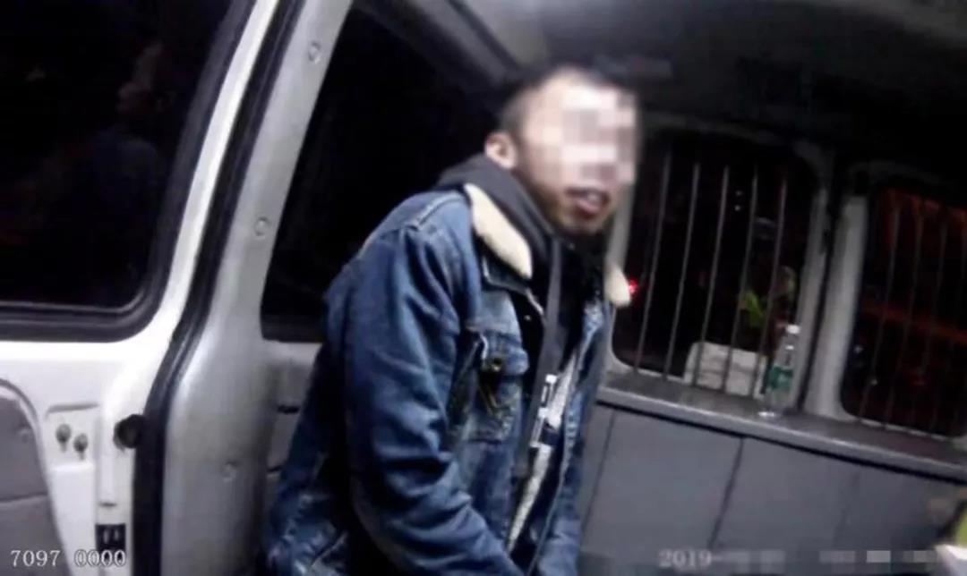 男子奇葩自首:生意失败用酒驾受处罚试探妻子感